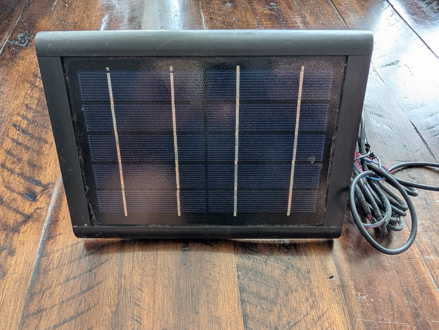 Small Solar Panel for Ring Security Camera / 12V Charger from Generic/Unbranded - 2010s/2020s Electronics, Smart Home, Outdoor (Plastic, Glass, Silicon Solar Panel Charger, Not Applicable, Black, solar panel, security camera, 12v, charger, Ring)