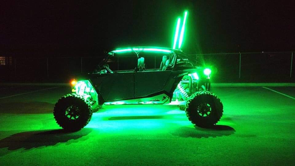 R1 Industries XL LED Rock Lights (10-Pod)