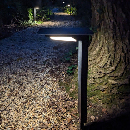 LA Pathlight SHADE SOLAR® Shade-3™ solar light works in the shade