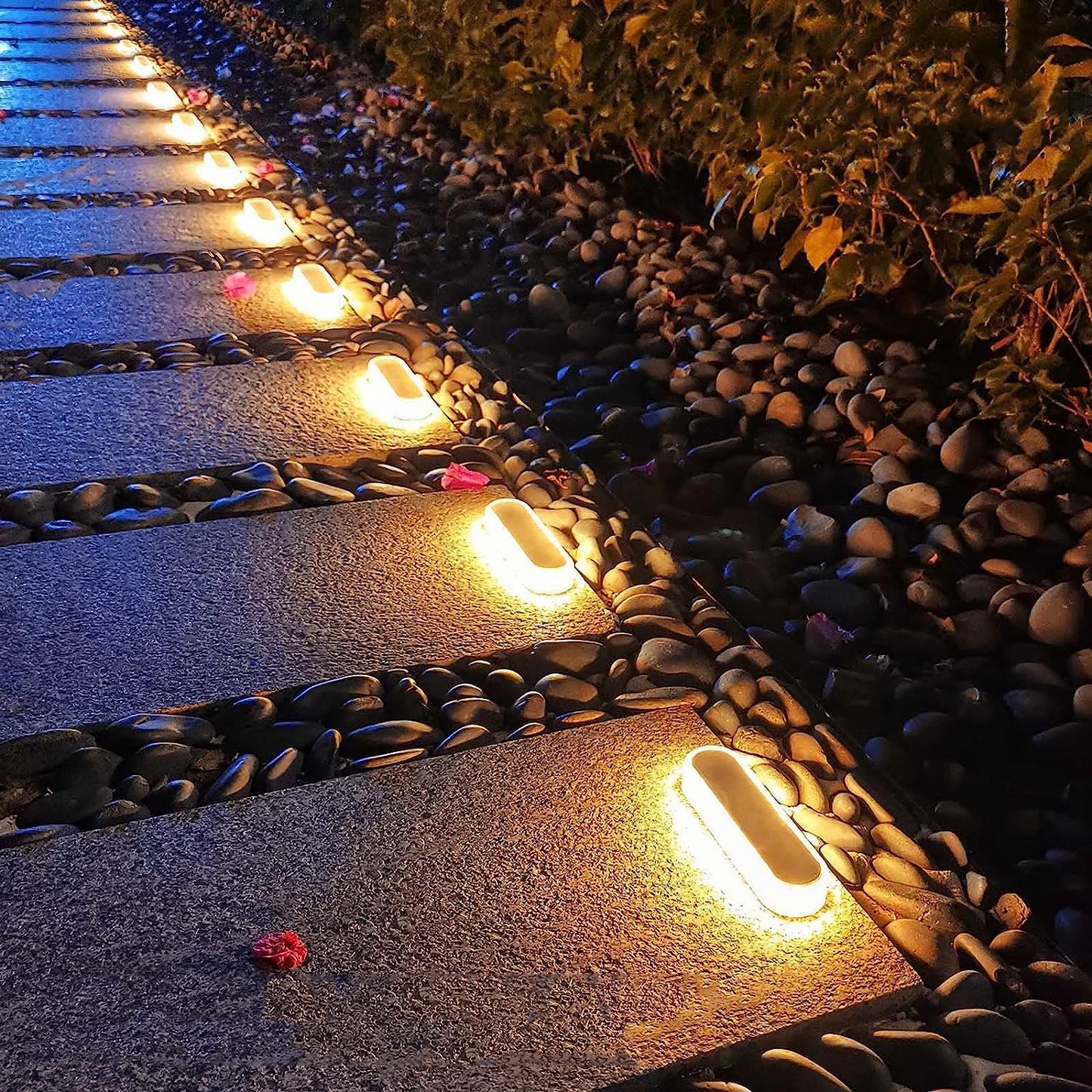 5 Years Lifespan 4 Pack Solar Deck Lights