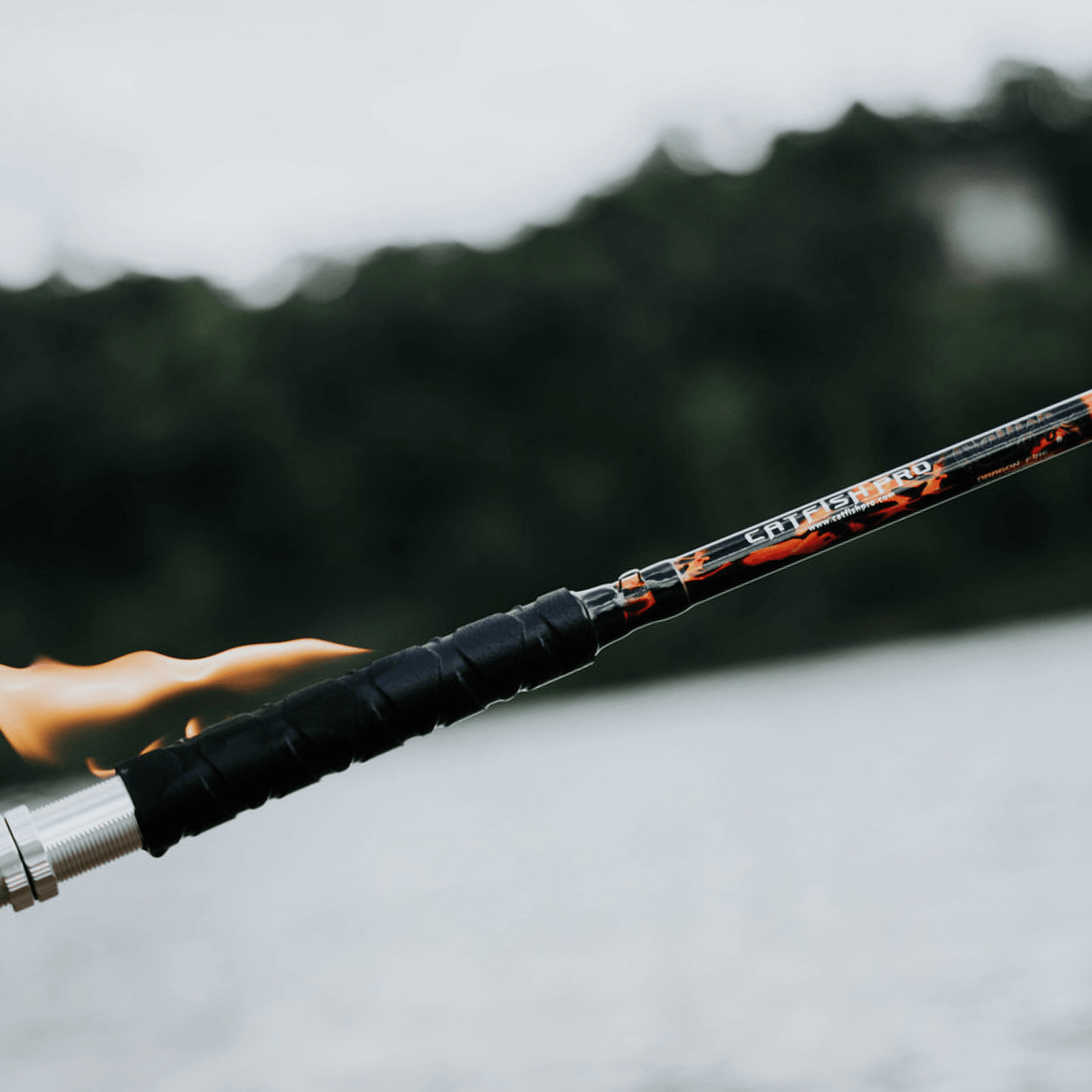 Black Dragon Fire Spinning Glow Rod